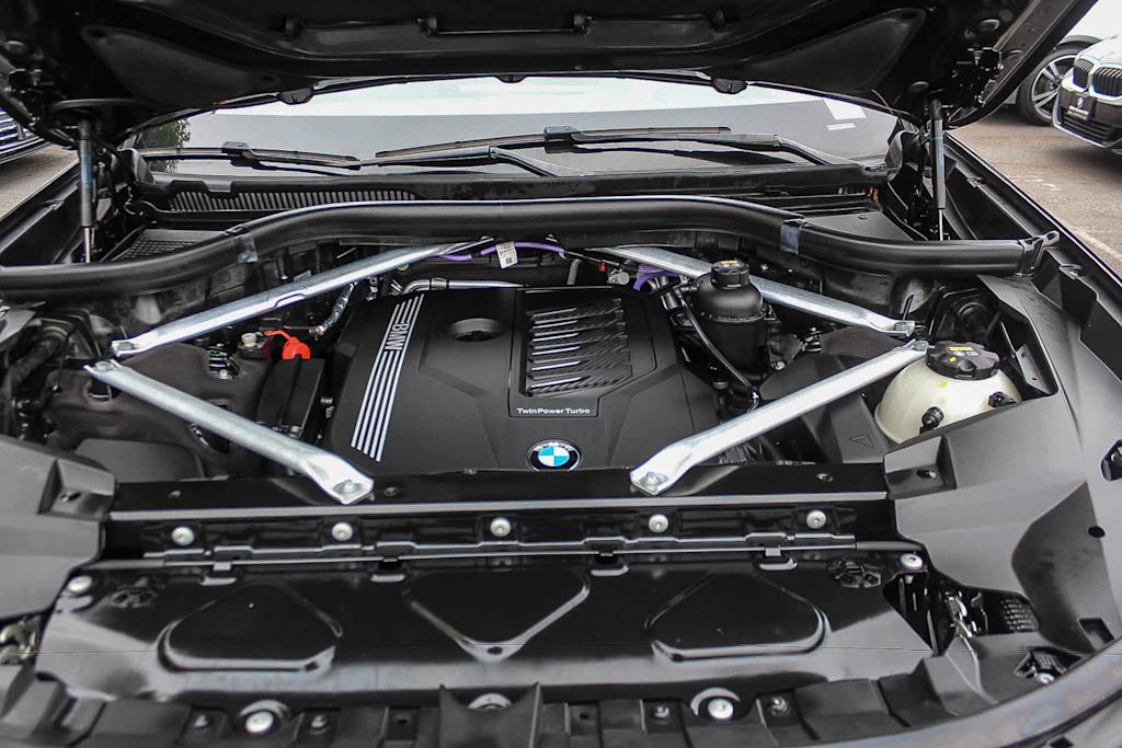 Thumbnail: 2022 BMW X7 - 8