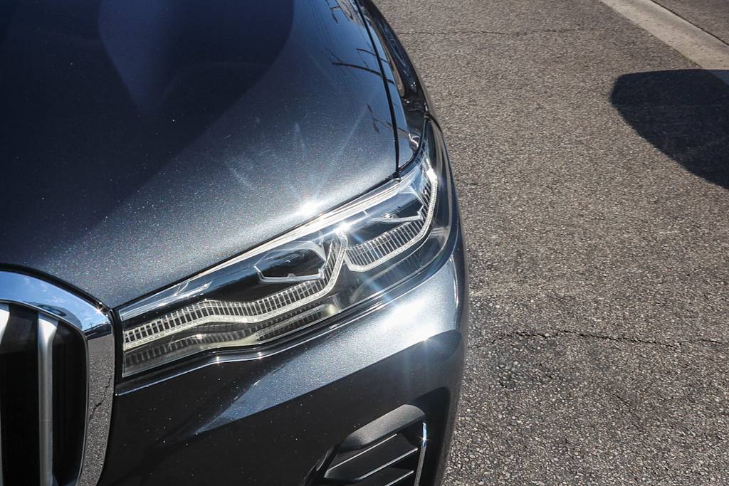 Thumbnail: 2022 BMW X7 - 22