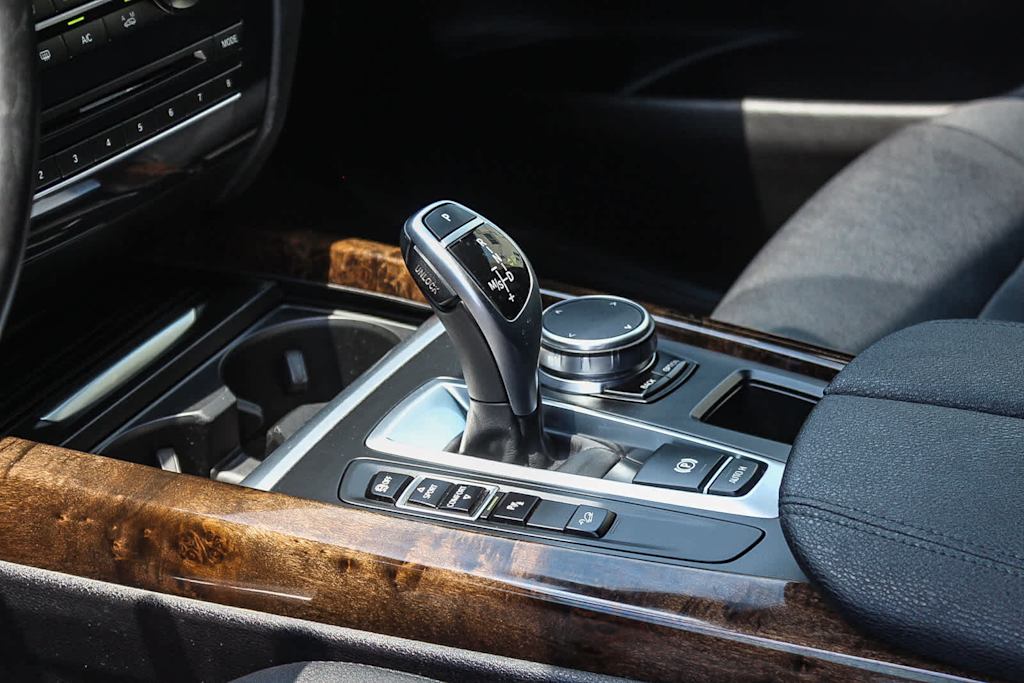Thumbnail: 2018 BMW X5 - 15