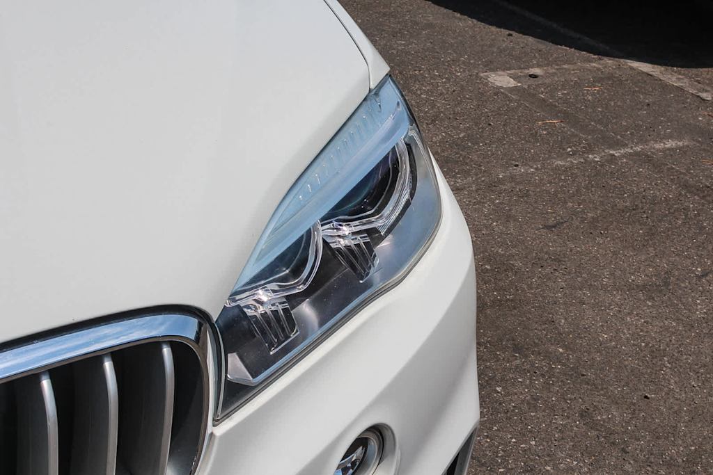Thumbnail: 2018 BMW X5 - 18