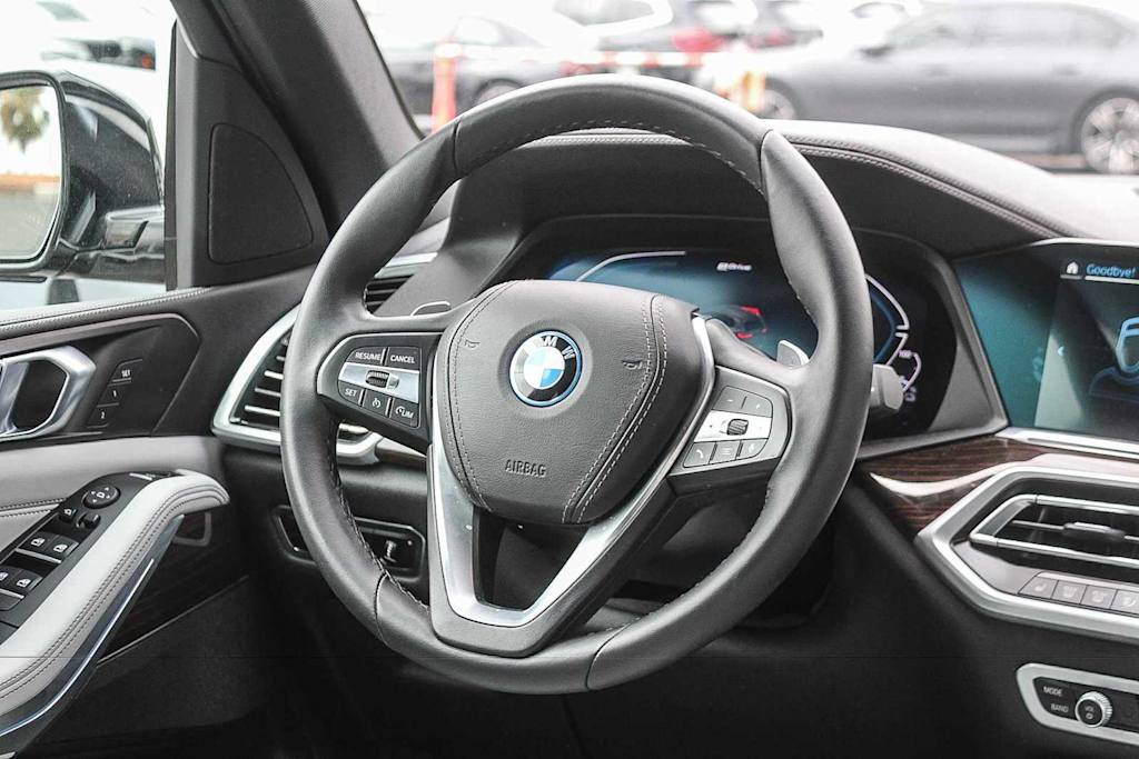 Thumbnail: 2023 BMW X5 - 9