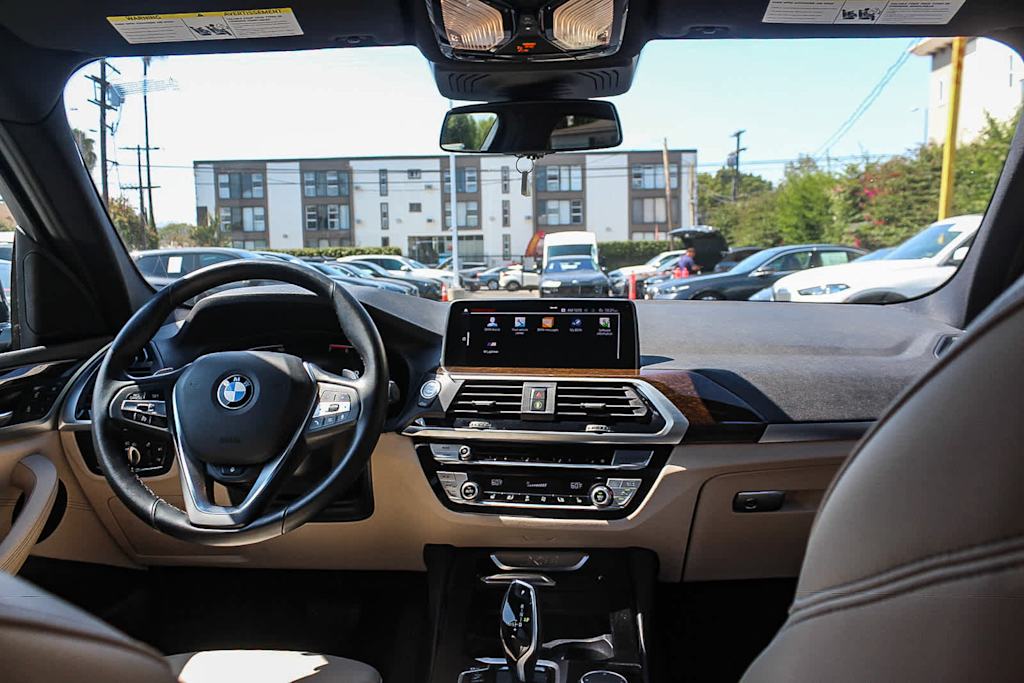 Thumbnail: 2021 BMW X3 - 2