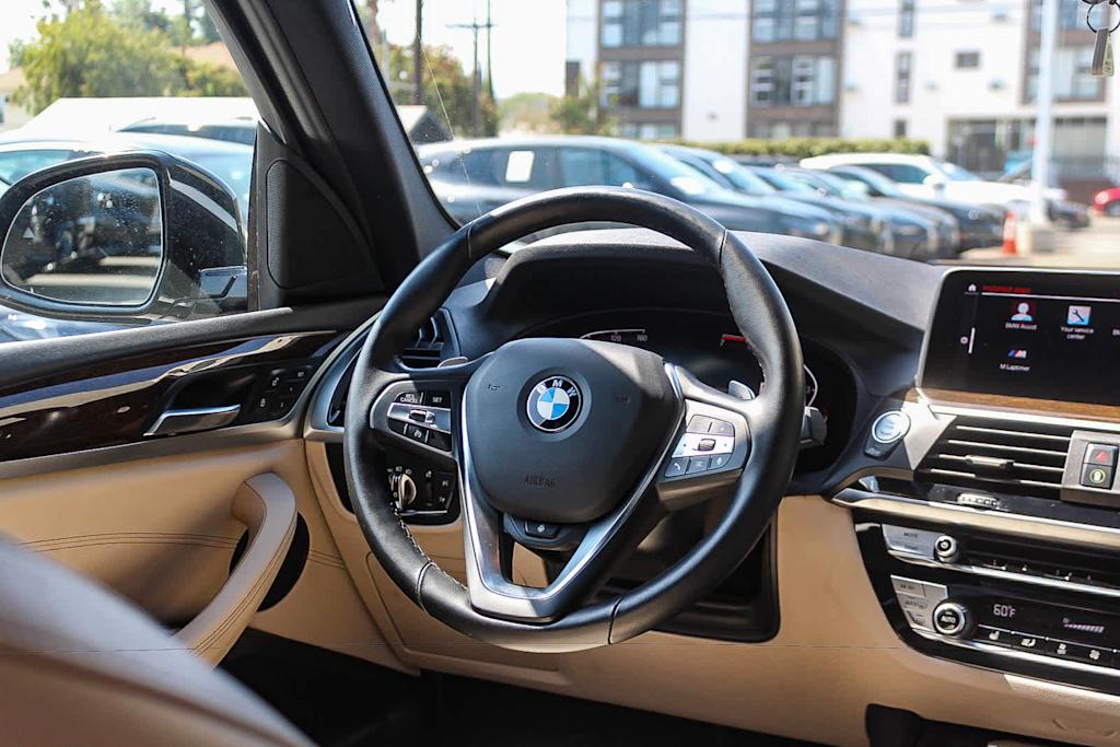 Thumbnail: 2021 BMW X3 - 9