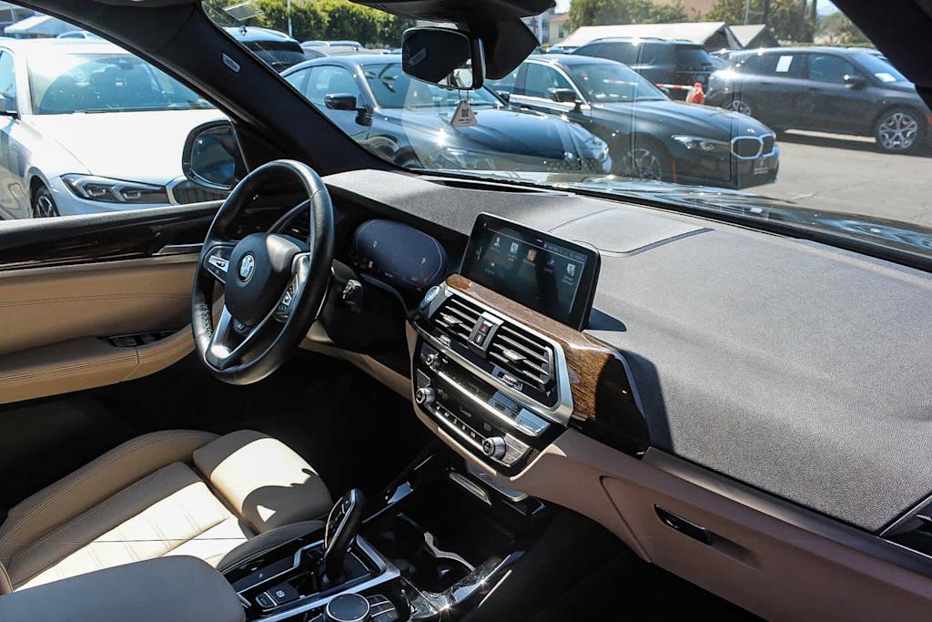 Thumbnail: 2021 BMW X3 - 11