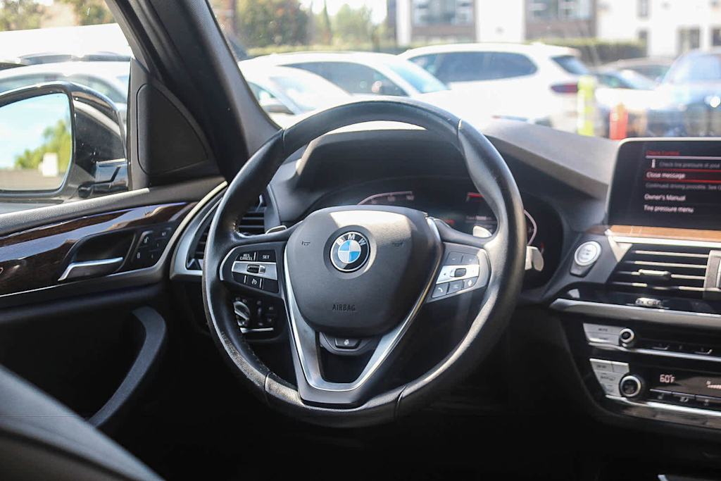 Thumbnail: 2021 BMW X3 - 9