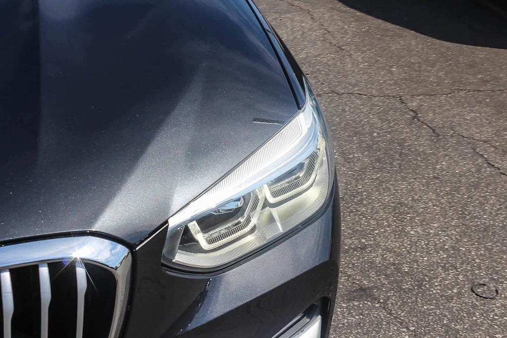 Thumbnail: 2021 BMW X3 - 6