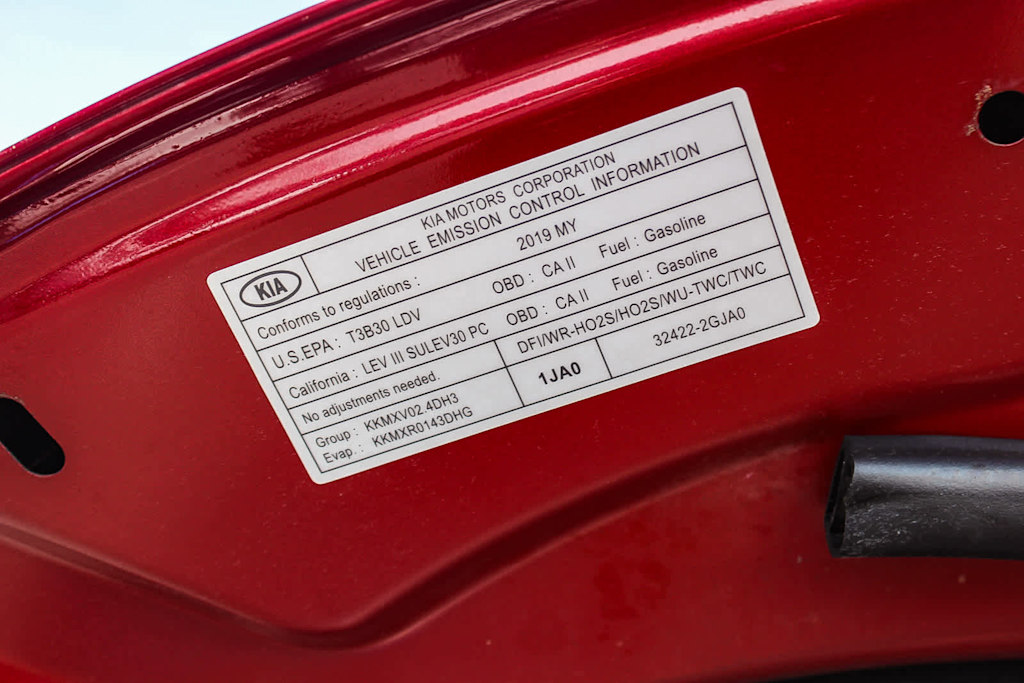 2019 Kia Optima S 17