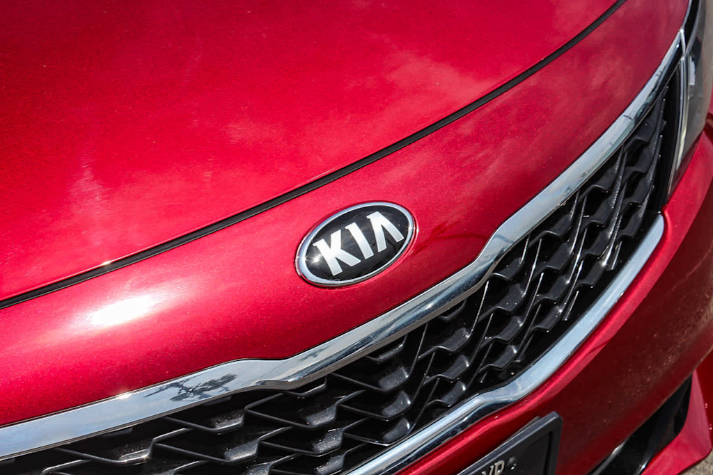2019 Kia Optima S 6
