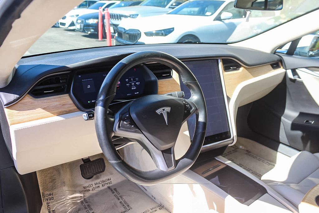 Thumbnail: 2018 Tesla Model S - 12