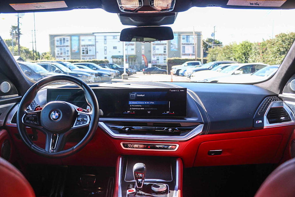 Thumbnail: 2023 BMW XM - 2