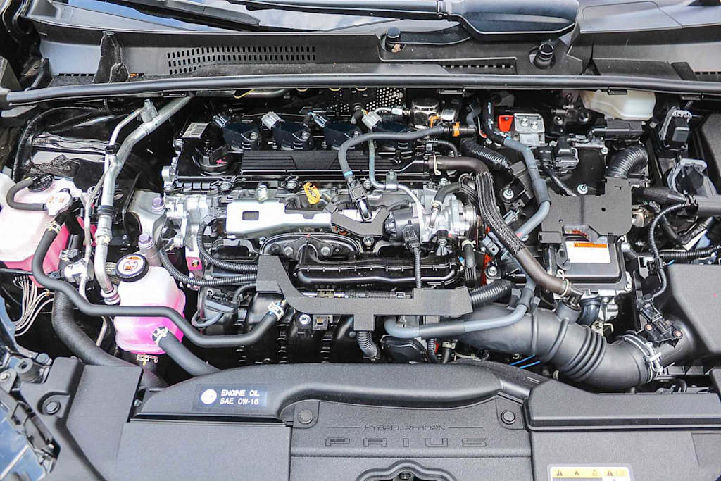 Thumbnail: 2025 Toyota Prius - 7