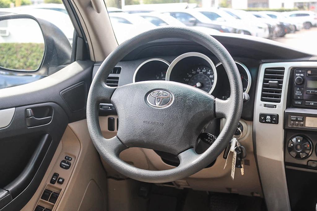 Thumbnail: 2006 Toyota 4Runner - 12