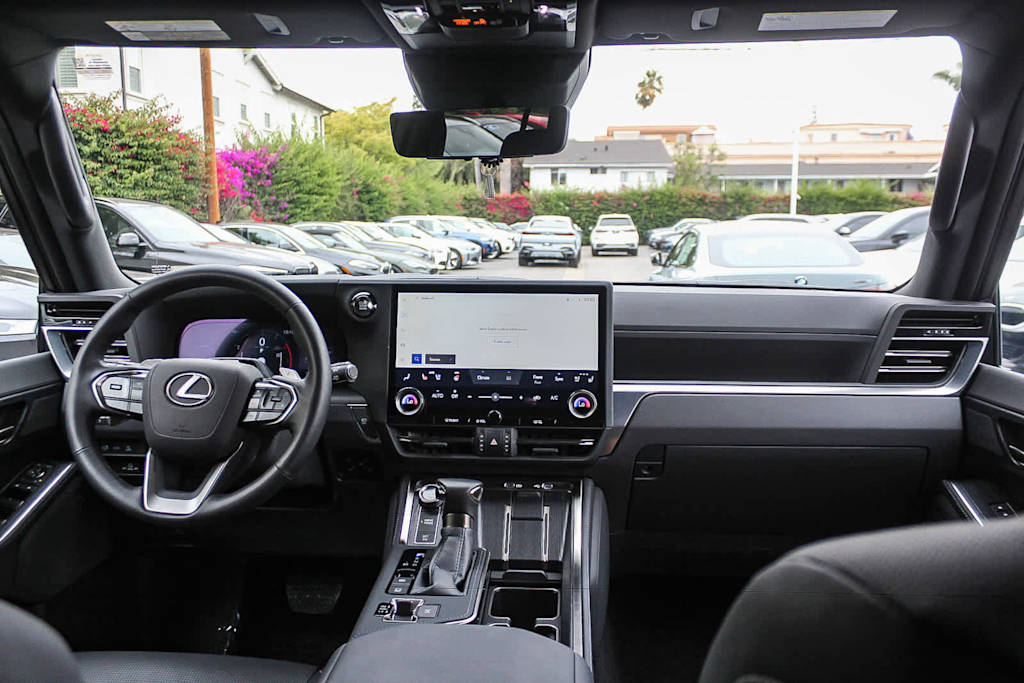 Thumbnail: 2026 Lexus ES - 2