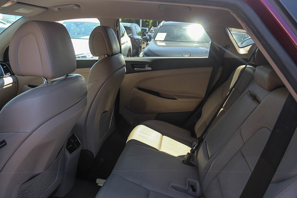 Thumbnail: 2016 Hyundai Tucson - 12