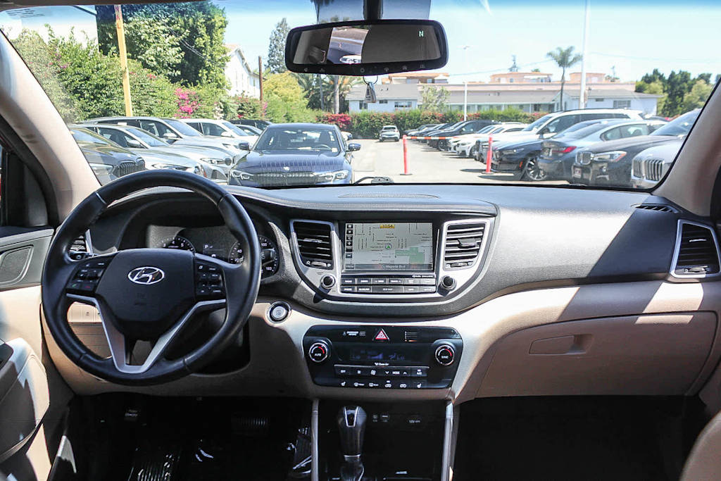Thumbnail: 2016 Hyundai Tucson - 2