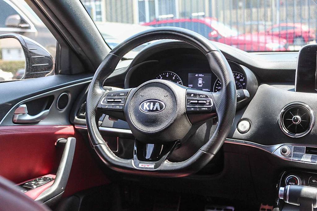 Thumbnail: 2021 Kia Stinger - 10
