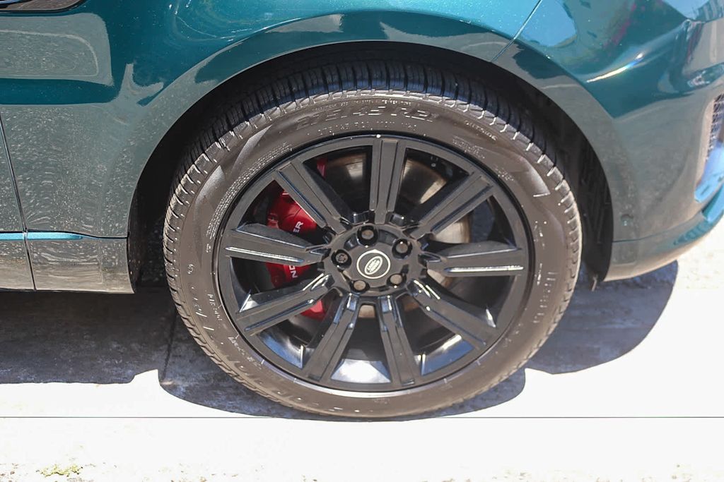 Thumbnail: 2021 Land Rover Range Rover Sport - 23