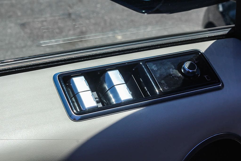 Thumbnail: 2021 Land Rover Range Rover Sport - 27