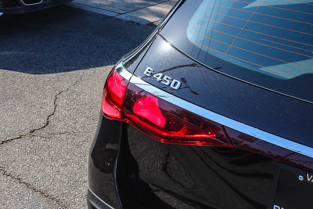 Thumbnail: 2025 Mercedes-Benz E-Class - 19
