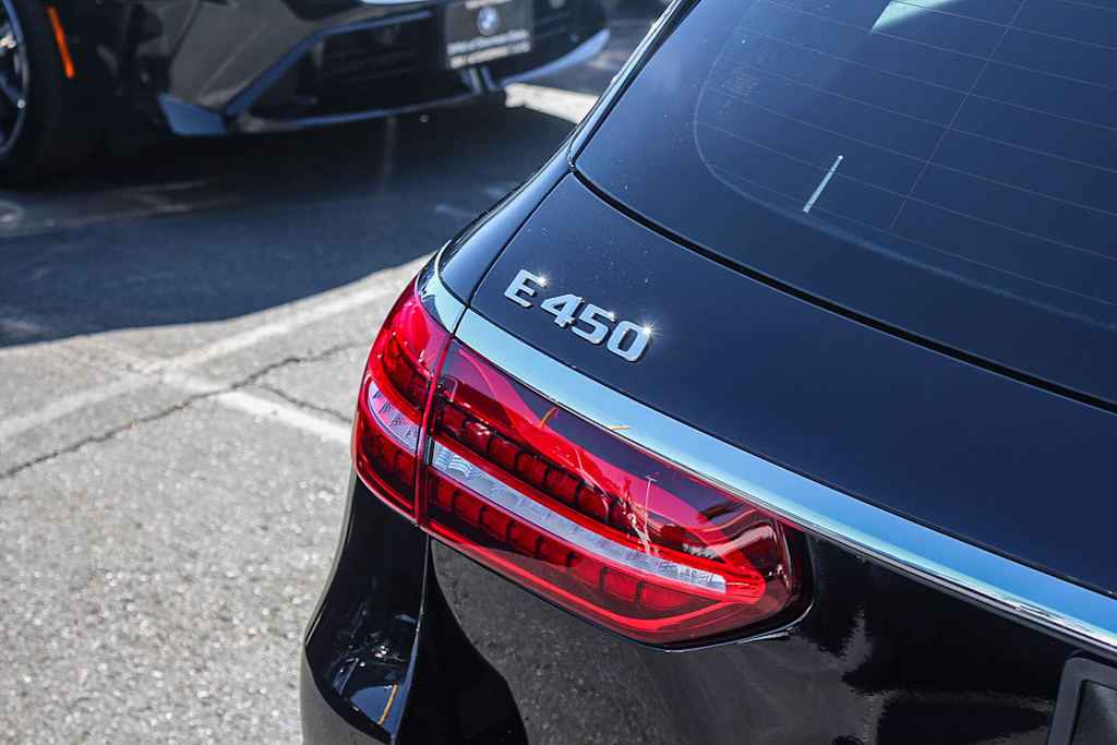 Thumbnail: 2023 Mercedes-Benz E-Class - 14