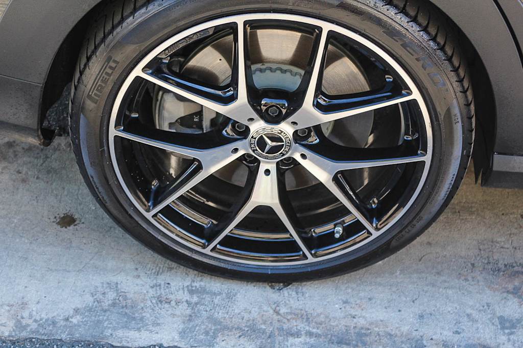 Thumbnail: 2023 Mercedes-Benz E-Class - 7