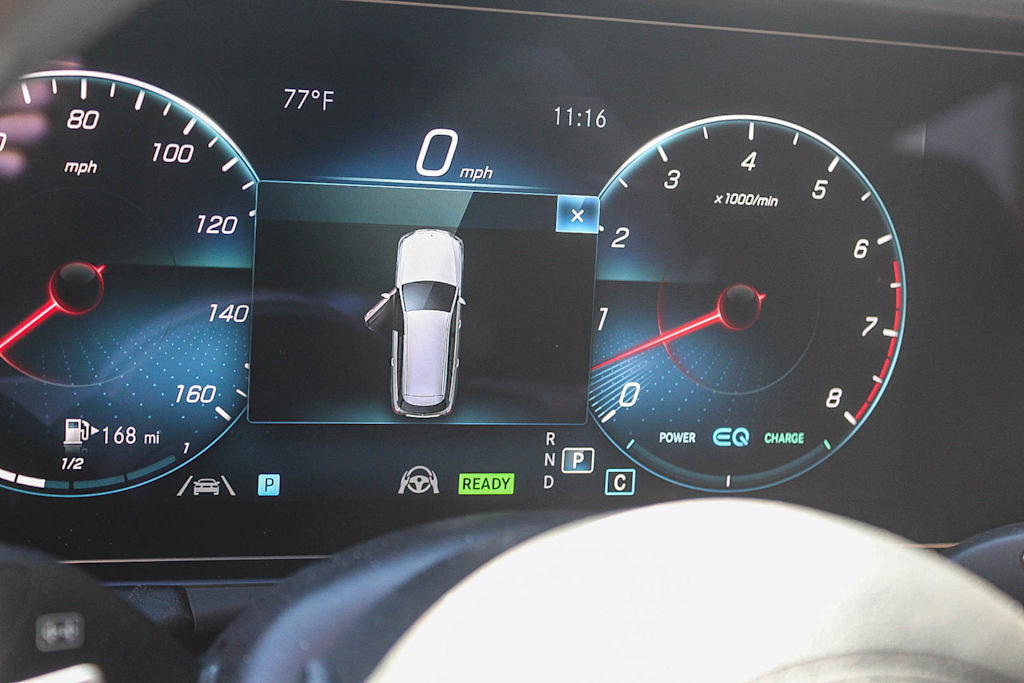 Thumbnail: 2023 Mercedes-Benz E-Class - 15