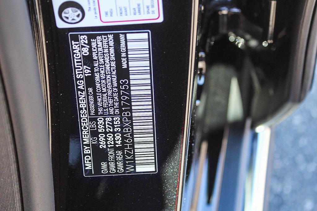 Thumbnail: 2023 Mercedes-Benz E-Class - 17