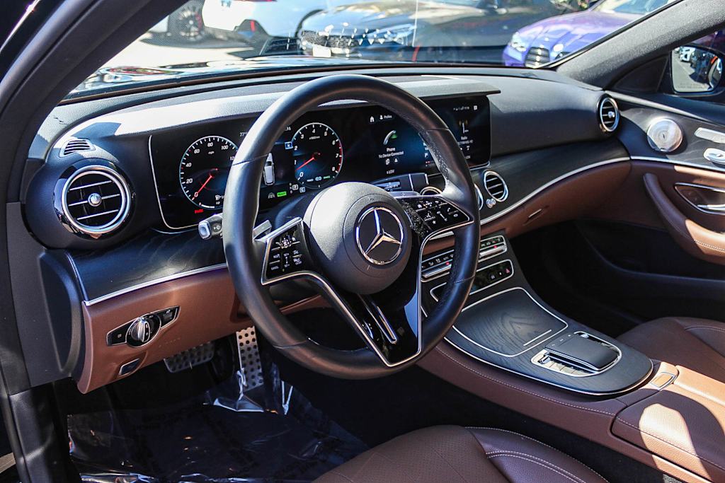 Thumbnail: 2023 Mercedes-Benz E-Class - 12