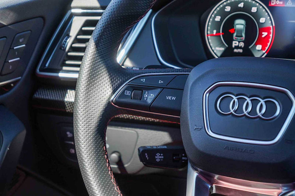 Thumbnail: 2024 Audi SQ5 - 20