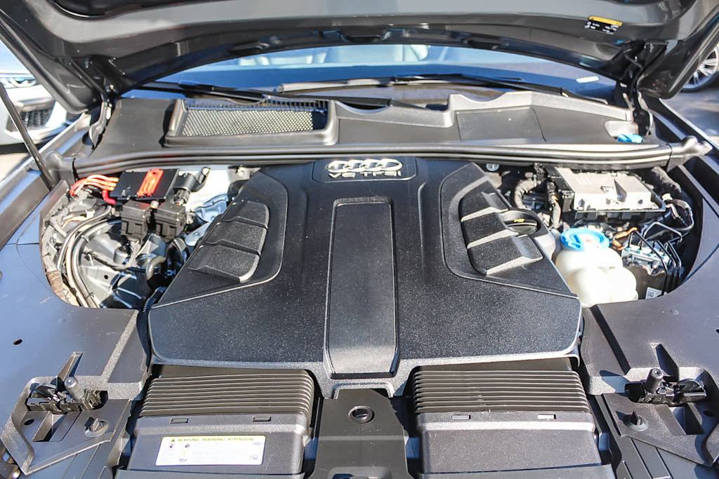 Thumbnail: 2017 Audi Q7 - 9