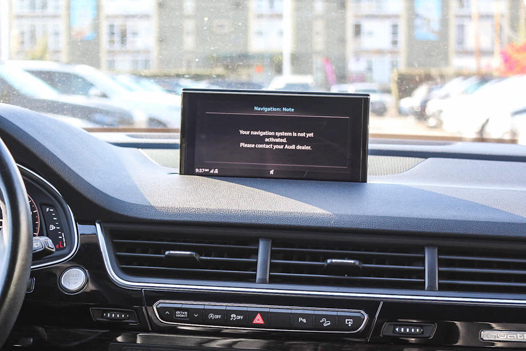 Thumbnail: 2017 Audi Q7 - 15