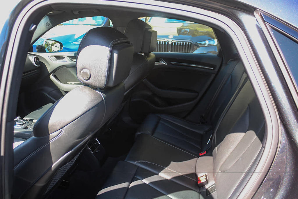 Thumbnail: 2019 Audi S3 - 10