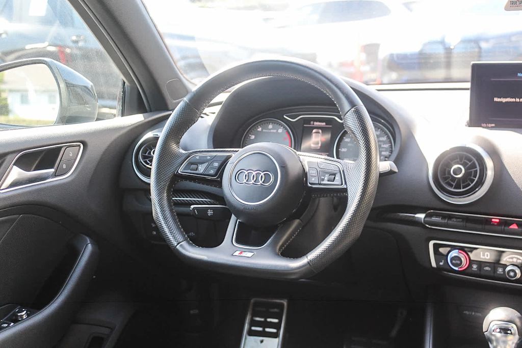 Thumbnail: 2019 Audi S3 - 9