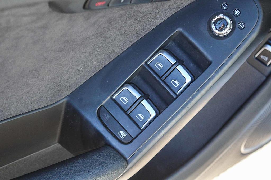 Thumbnail: 2016 Audi A4 - 25