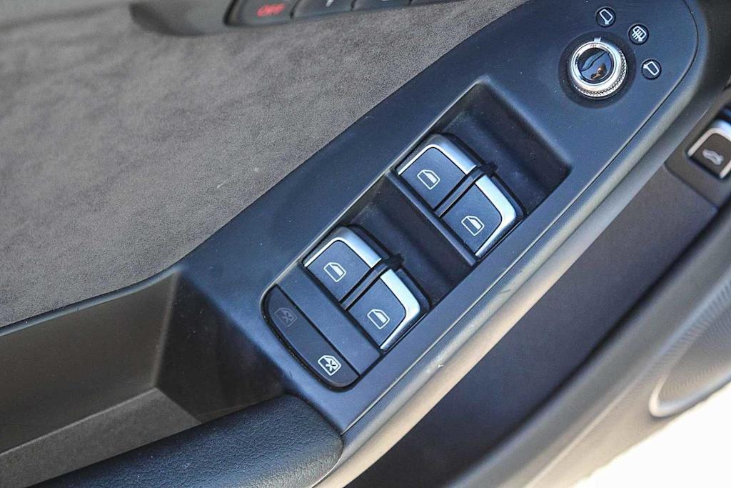 Thumbnail: 2016 Audi A4 - 26