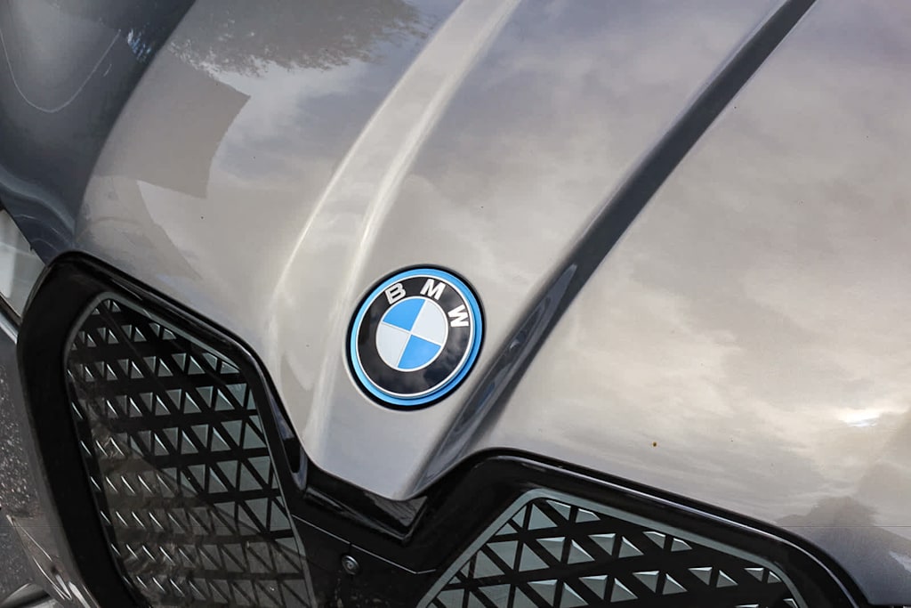 Thumbnail: 2024 BMW iX - 20