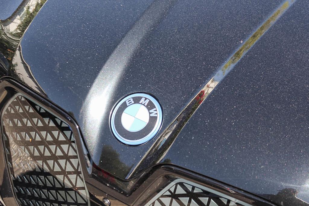 Thumbnail: 2024 BMW iX - 21