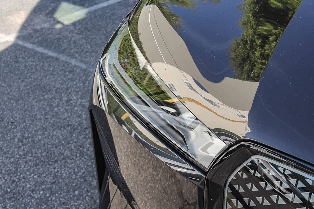 Thumbnail: 2023 BMW iX - 5