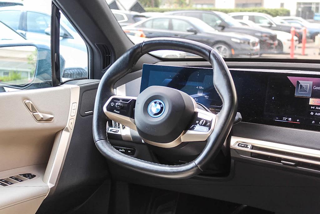 Thumbnail: 2024 BMW iX - 7