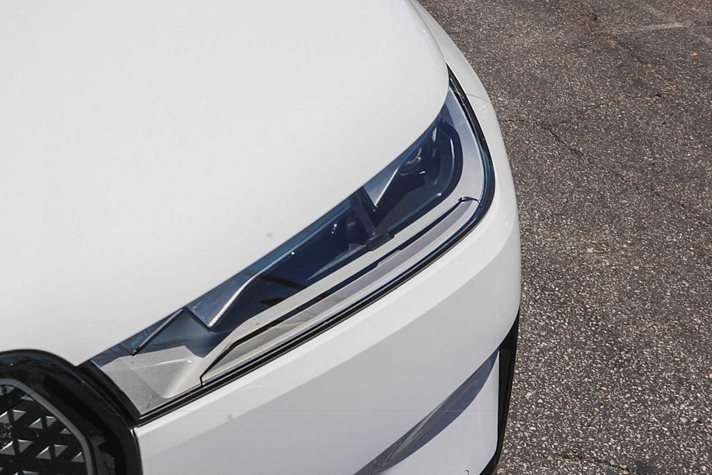 Thumbnail: 2024 BMW iX - 20