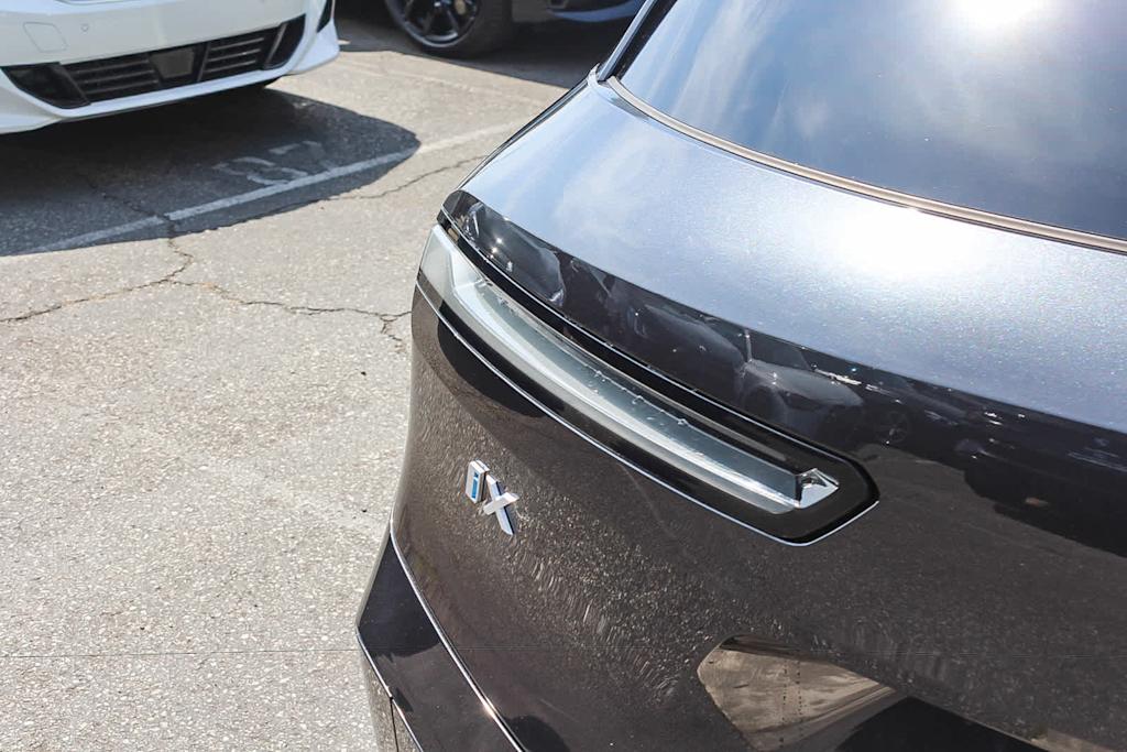 Thumbnail: 2024 BMW iX - 5