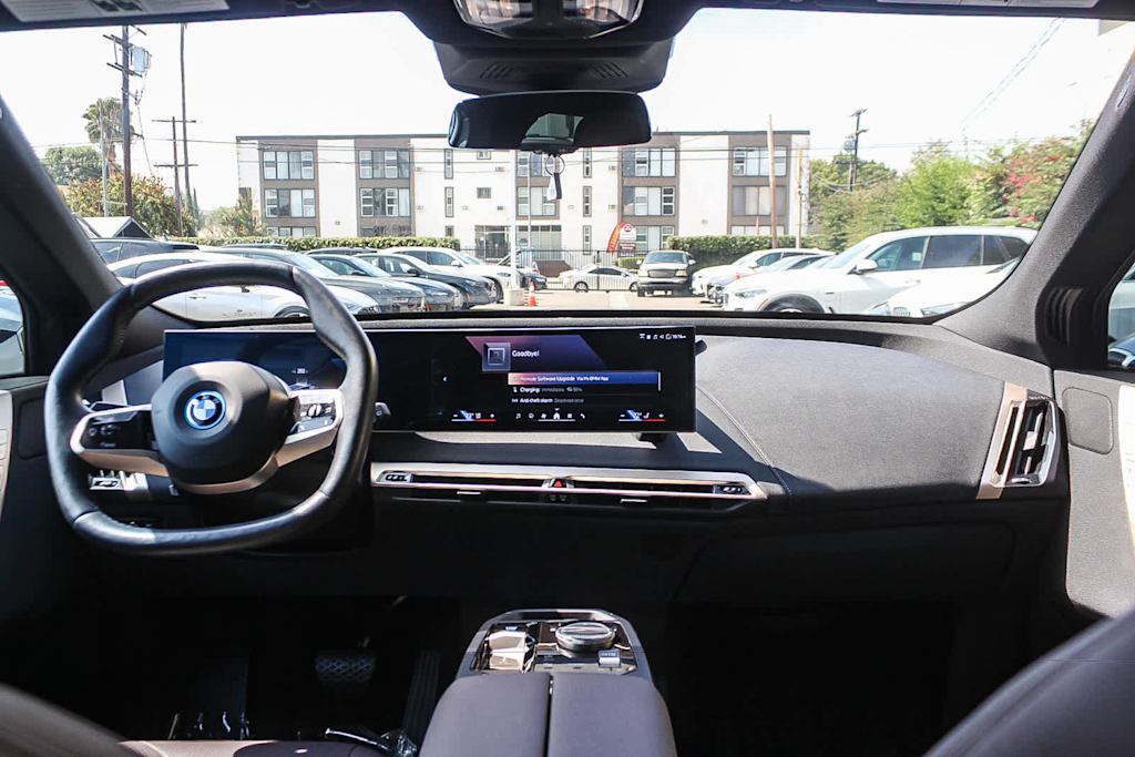 Thumbnail: 2024 BMW iX - 2