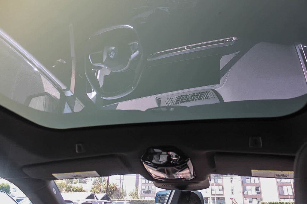 Thumbnail: 2024 BMW iX - 22