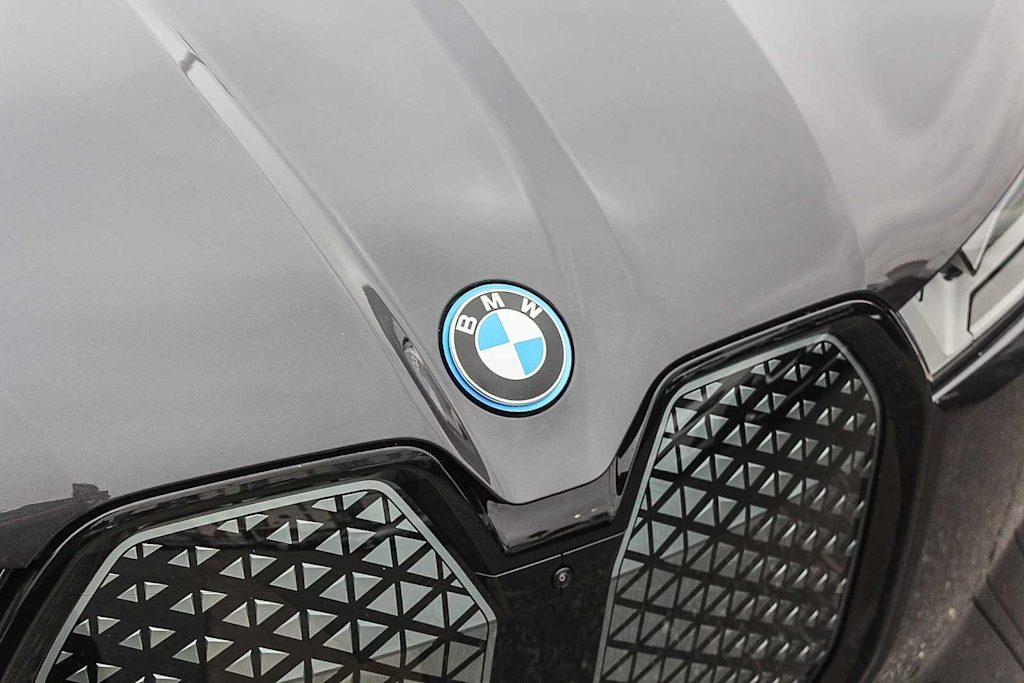 Thumbnail: 2023 BMW iX - 14