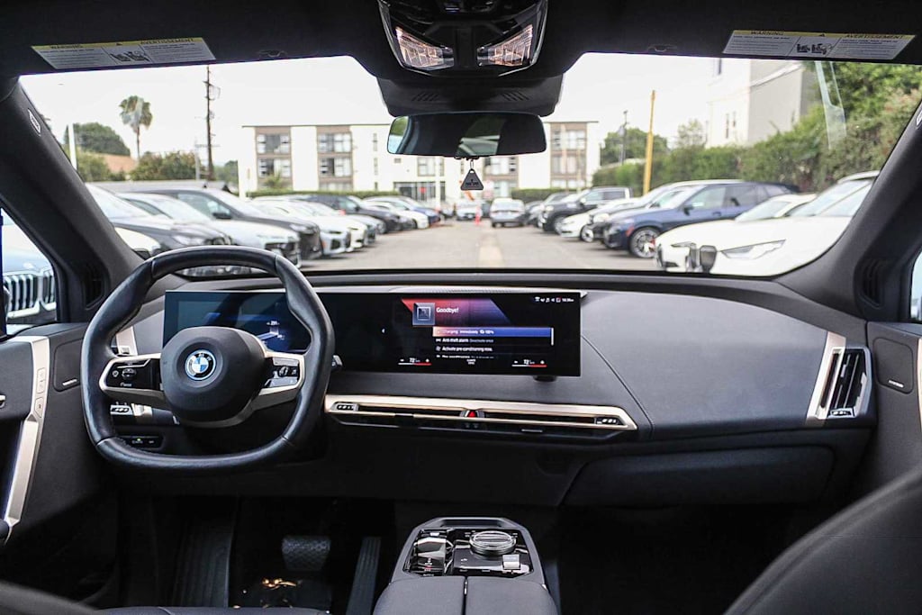 Thumbnail: 2023 BMW iX - 2