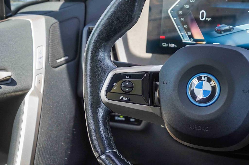 Thumbnail: 2024 BMW iX - 22