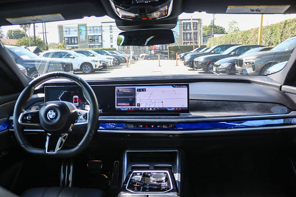 Thumbnail: 2023 BMW 7 Series - 2