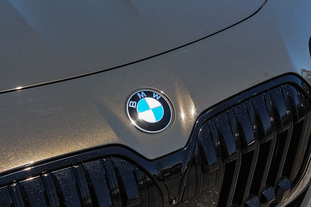 Thumbnail: 2023 BMW 7 Series - 20