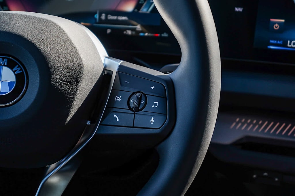 Thumbnail: 2025 BMW 2 Series - 23