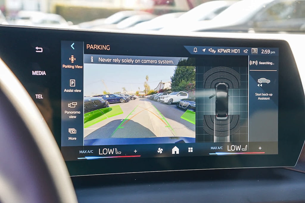 Thumbnail: 2025 BMW 2 Series - 28